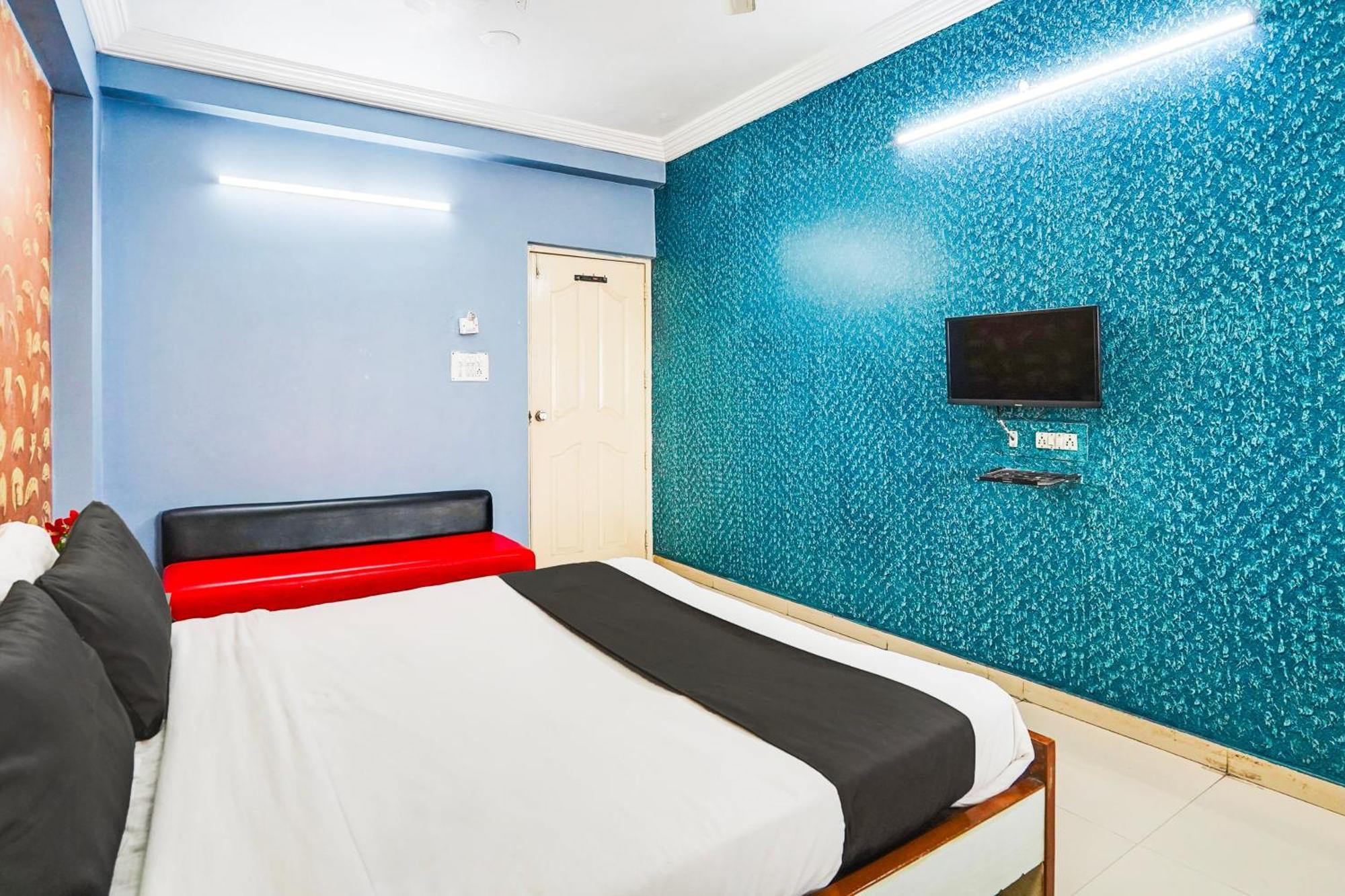 Hotel O Vibrant Residency Ahmedabad Ngoại thất bức ảnh