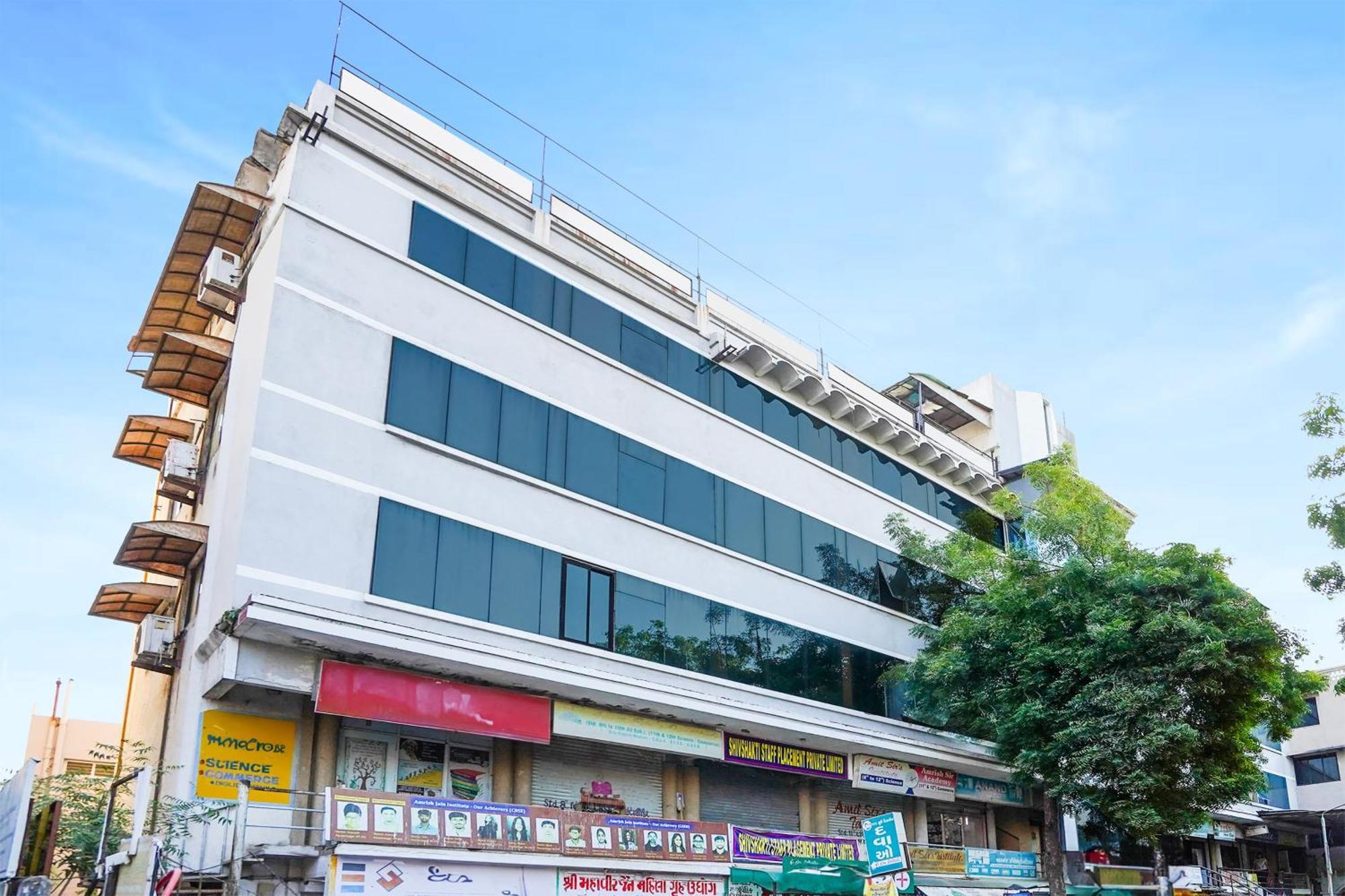 Hotel O Vibrant Residency Ahmedabad Ngoại thất bức ảnh